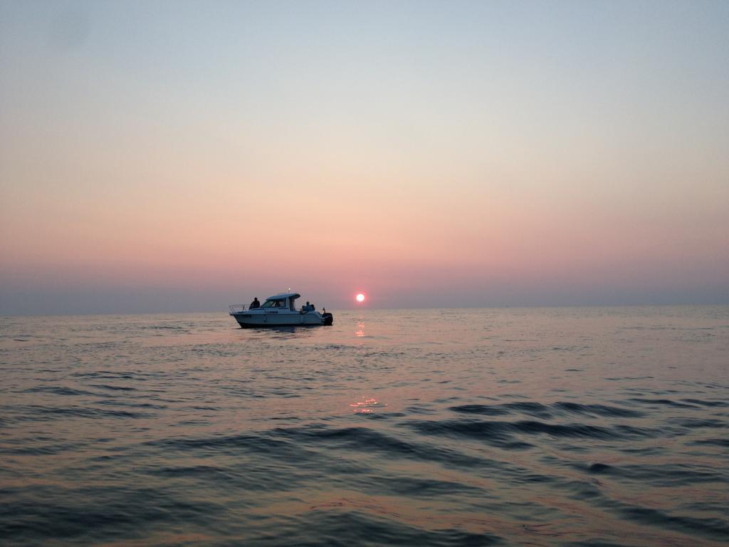 Pavilosta Marina Luaran gambar